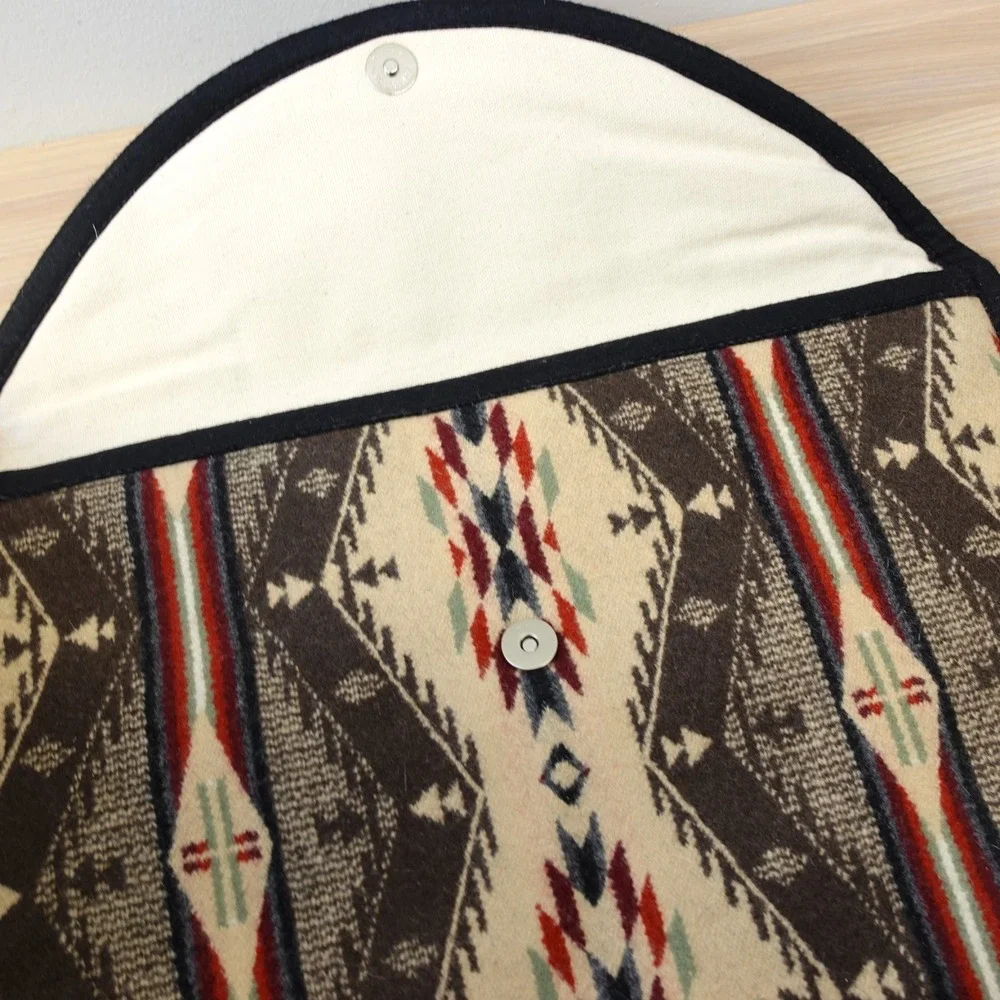 Wool Blanket‎ Bag Western Brown Aztec Southwestern Navajo Laptop Portfolio